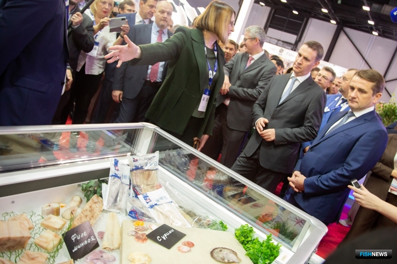 Продукцию Русской рыбопромышленной компании представила гендиректор РРПК Ольга НАУМОВА