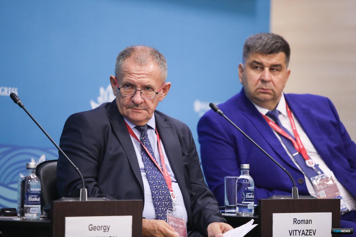 Вопрос о строительстве среднетоннажного флота под сайру и сардину-иваси Георгий МАРТЫНОВ поднимал, в частности, на сессии ВЭФ. Фото Вячеслава Викторова, фотобанк «Росконгресса»
