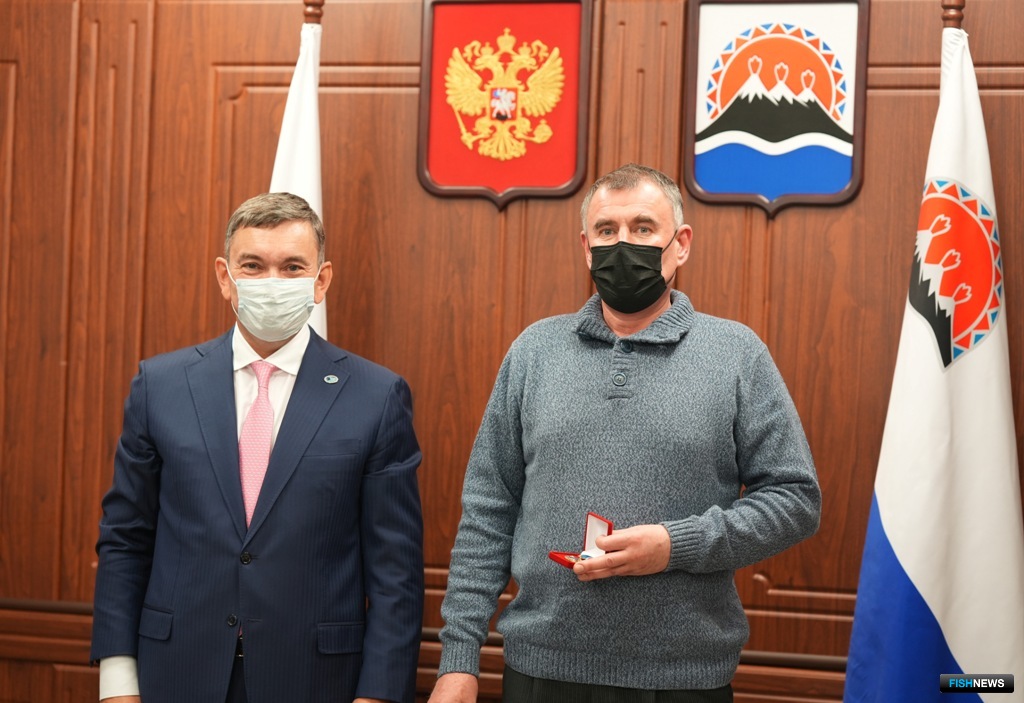 В торжественном мероприятии принял участие директор Всероссийского НИИ рыбного хозяйства и океанографии Кирилл КОЛОНЧИН