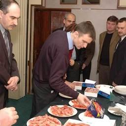 Дегустация продукции Ассоциации креветколовов Дальнего Востока. Владивосток, февраль, 2007