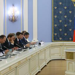 Доклад Александра Галушки на заседании Правительства. Фото пресс-службы Правительства РФ