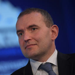 Президент Исландии Гудни ЙОХАНЕССОН на пленарном заседании IV Международного арктического форума «Арктика – территория диалога». Фото пресс-службы президента РФ