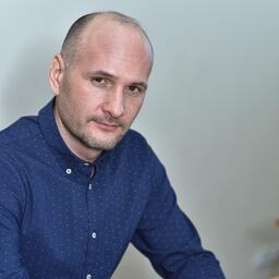 Руководитель коммерческого отдела Станислав СИБИРЯНСКИЙ