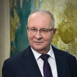 Ветерану рыбной отрасли, почетному работнику рыбного хозяйства России Вадиму БРУХИСУ исполнилось 80 лет