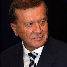 Виктор ЗУБКОВ