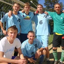 Чемпионы спартакиады по футболу - спортсмены ОАО Дальрыба