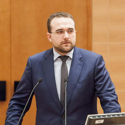 Директор департамента обеспечения реализации инвестиционных проектов Минвостокразвития Александр КРУТИКОВ