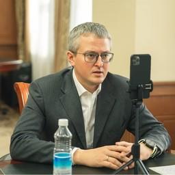 Глава Камчатского края Владимир СОЛОДОВ ответил на вопросы жителей в прямом эфире. Фото из социальных сетей