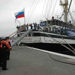 Проводы «Паллады» в кругосветное плавание. Владивосток, ноябрь, 2007 г.