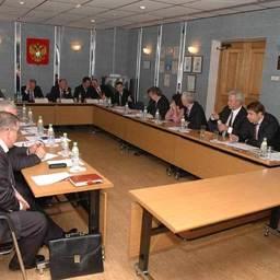 Совещание руководителя Госкомрыболовства Андрея Крайнего с руководителями отраслевых общественных организаций. Владивосток, октябрь, 2007 г.