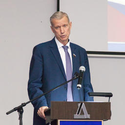Председатель Комитета Совета Федерации по аграрно-продовольственной политике и природопользованию Геннадий ГОРБУНОВ