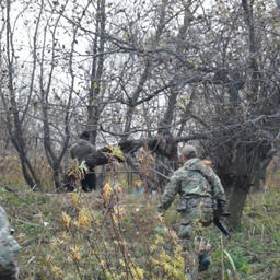 Нарушителей взяли на реке Нарва. Фото пресс-службы УМВД России по Приморскому краю