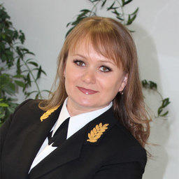 Анна РУСОВА