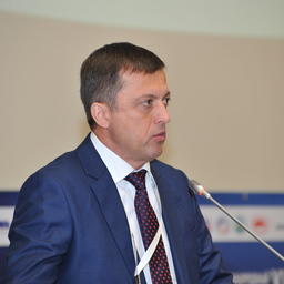 Тему инвестиционных квот заместитель руководителя Росрыболовства Михаил ИВАНИК прокомментировал на Международном конгрессе рыбаков
