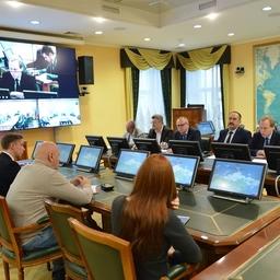 Возможность организации промысла в районе Мадагаскара, Мозамбика и Коморских островов обсудили на совещании в Росрыболовстве с участием рыбопромышленников. Фото пресс-службы ведомства