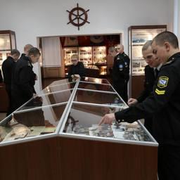 Курсанты из Санкт-Петербурга побывали в Историко-культурном центре морского образования. Фото пресс-службы БГАРФ