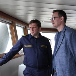 Руководитель Росрыболовства Илья ШЕСТАКОВ и главный редактор журнала «Fishnews – Новости рыболовства» Эдуард КЛИМОВ