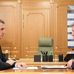 Заместитель председателя правительства Дмитрий ПАТРУШЕВ провел двустороннюю встречу с губернатором Астраханской области Игорем БАБУШКИНЫМ. Фото пресс-службы кабмина