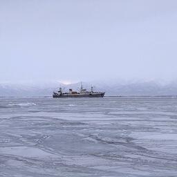 С 1 января 2026 г. для передачи данных о местоположении судна в ОСМ разрешено использовать только российские орбитальные группировки — «Гонец», «Ямал» и «Экспресс»