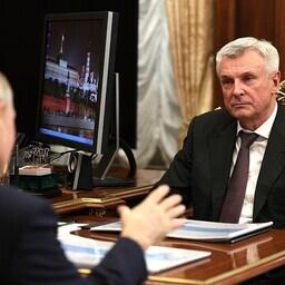 Президент Владимир ПУТИН и губернатор Магаданской области Сергей НОСОВ. Фото пресс-службы главы государства
