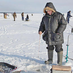 Соревнования по зимней любительской рыбалке в Карелии. Фото пресс-службы Северо-Западного теруправления Росрыболовства