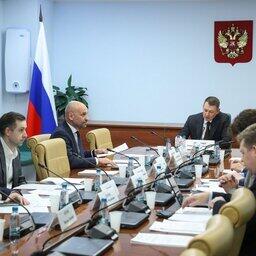 Ход реализации комплексной программы по восстановлению популяций муксуна, нельмы и чира в Обь-Иртышском рыбохозяйственном районе обсудили на совещании в Совете Федерации. Фото пресс-службы СФ, CC BY 4.0