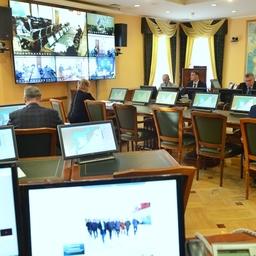 Организацию и результаты промысла минтая обсудили в Росрыболовстве на заседании штаба охотоморской путины. Фото пресс-службы ведомства