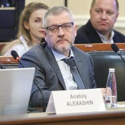 Начальник управления по работе с клиентами СКФО, УФО, СФО, ДФО департамента крупного бизнеса Россельхозбанка Илья СОЛОДУХИН. Фото Николая Гернета, фотобанк фонда «Росконгресс»