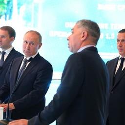 В церемонии запуска предприятия приняли участие президент Владимир ПУТИН и основатель компании «Гидрострой» Александр ВЕРХОВСКИЙ. Фото пресс-службы главы государства