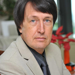 Олег БРАТУХИН