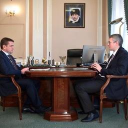 Заместитель министра сельского хозяйства – руководитель Росрыболовства Илья ШЕСТАКОВ и губернатор Камчатки Владимир СОЛОДОВ обсудили вопросы отрасли. Фото пресс-службы Росрыболовства