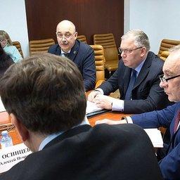 Заседание рабочей группы комитета Совфеда по аграрно-продовольственной политике и природопользованию. Фото пресс-службы СФ
