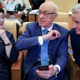 Конференция собрала тех, кто напрямую работает с вопросами отрасли. Фото пресс-службы Госдумы