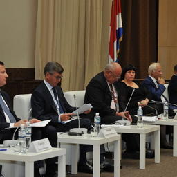 Пленарное заседание Международного конгресса рыбаков