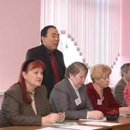 Круглый стол в Дальрыбвтузе для директоров школ, колледжей и лицеев «Совершенствование системы непрерывного образования «школа-вуз». Владивосток, март 2007 г.