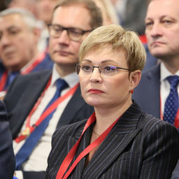 Губернатор Мурманской области Марина КОВТУН на форуме в Сочи. Фото с сайта правительства региона