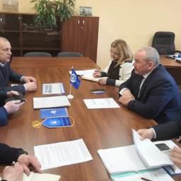 Министр рыбного и сельского хозяйства Мурманской области Андрей ИВАНОВ провел организационное совещание с инициаторами проекта. Фото пресс-службы министерства