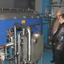 Делегация камчатских специалистов на заводе в Санкт-Петербурге