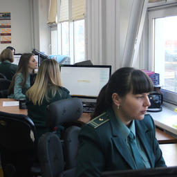Практически 80% грузов, прибывающих морским транспортом в порты ДФО, оформляется через Владивостокский таможенный пост (Центр электронного декларирования)