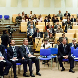 Участники парламентских слушаний в Госдуме