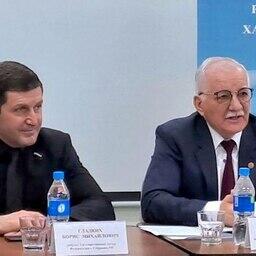 Депутат Госдумы Борис ГЛАДКИХ и президент Ассоциации предприятий рыбной отрасли Хабаровского края Сергей РЯБЧЕНКО