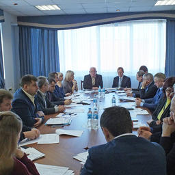 Во Владивостоке прошло заседание рабочей группы по вопросам, связанным с марикультурой на ООПТ