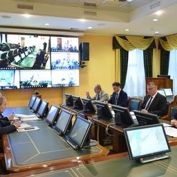 Ход промысла обсудили на заседании штаба дальневосточной пелагической путины в Росрыболовстве. Фото пресс-службы федерального агентства