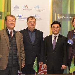 Соглашения заключили АО «ДАРД» и южнокорейские компании Global Business Consulting Group Co., Ltd и FI INTERNATIONAL Co., Ltd