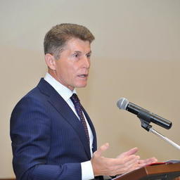 На Международном конгрессе рыбаков глава Приморского края Олег КОЖЕМЯКО поделился своим видением проблем отрасли