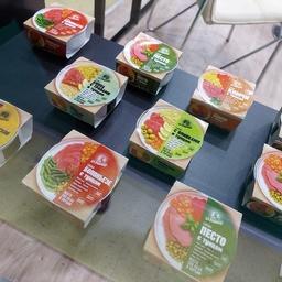 Некоторые экспоненты представили и более сложные готовые блюда