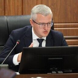 Глава Камчатского края Владимир СОЛОДОВ обратился в правительство с предложениями по поддержке предприятий в условиях увеличения единоразового взноса за право пользования рыболовными участками. Фото пресс-службы правительства региона