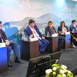 Сессия «Аквакультура: первые шаги новой индустрии» прошла в рамках Восточного экономического форума. Фото «Росконгресса»
