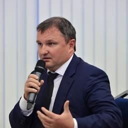 Гендиректор «Южморрыбфлота» Александр ЕФРЕМОВ подчеркнул, что к российским берегам подошли большие объемы ресурсов, которыми рыбакам надо воспользоваться. Фото пресс-службы Росрыболовства