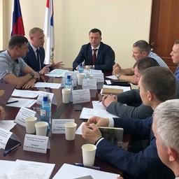 Координацию действий по охране тихоокеанских лососей обсудили на межведомственном совещании в Хабаровске. Фото пресс-службы Росрыболовства